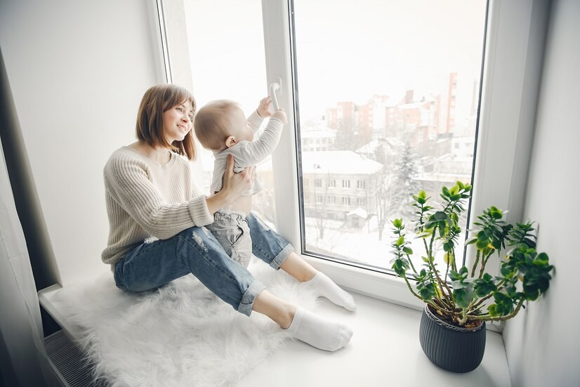 ¿Se ha preguntado alguna vez si es necesario colocar rejas en las ventanas para niños?